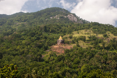 Aluvihara temple-7017.jpg
