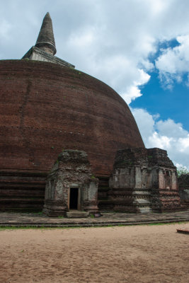 Polonnaruwa-7296.jpg