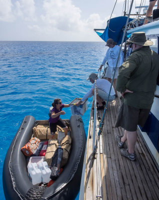 Loading the dinghy (3/28/2014)