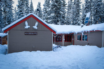 Mosquito Creek,  Canadian Youth Hostels