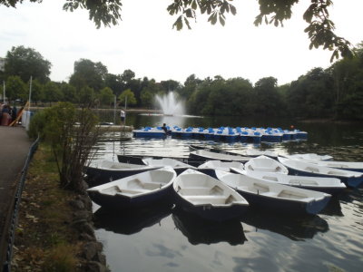 Boats have now returned to Victoria Park Boating Lake for the first time since the 80s. I used to row there as  boy in the 50s 