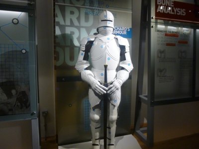 Battle armour like that worn by Richard