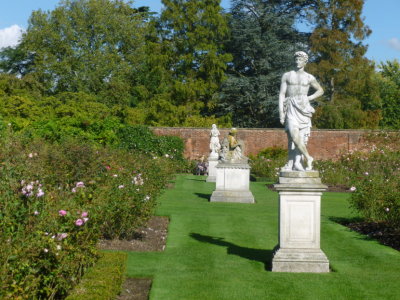 Statues in Hampton Court Gardens