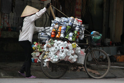 Seller of Housewares