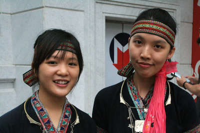 Two members of the Mekong Artists Company 