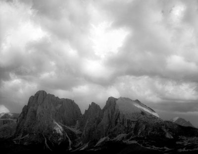 Gathering storm, Sasso Lungo Massif (Dolomites).jpg
