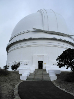 Mt.-Palomar-telecope-center