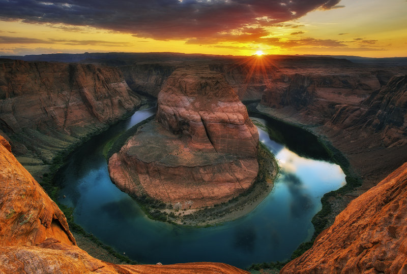 Horseshoe Bend at Sunset