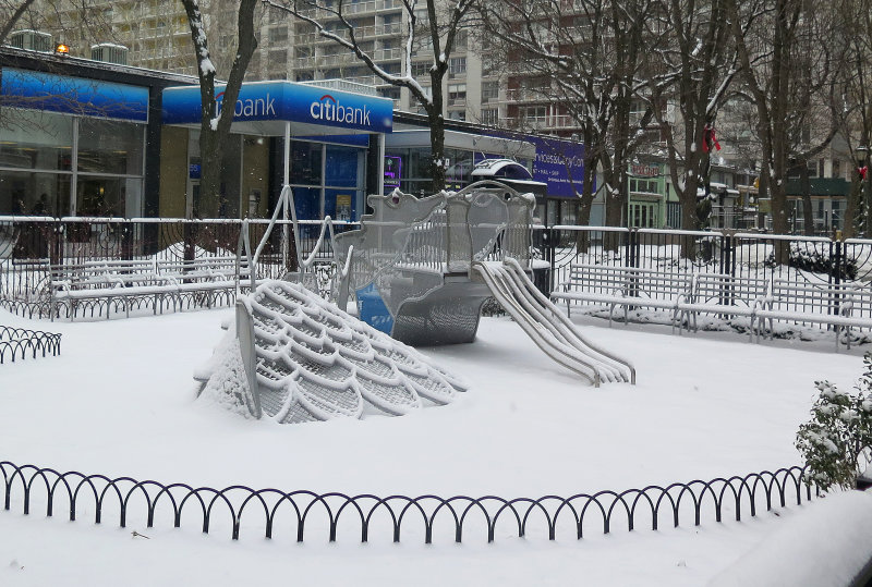 Toddlers Playground, Park Strip & Garden Threatened To Be Destroyed