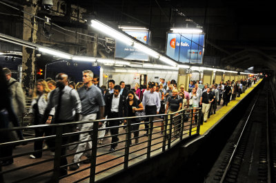 Morning Arrivals on Metro North Track 27 