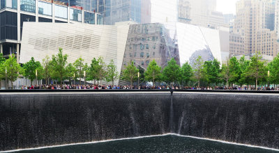 911 Memorial Museum at the Edge of An Abyss 