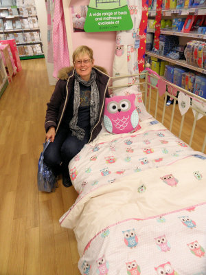 Ooh Carol, can I have this bed?