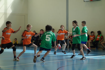 3 Handball.jpg