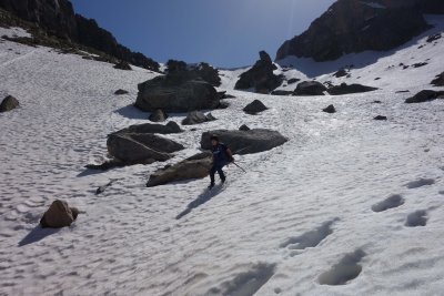 21 Skiing down Poertliluecke.jpg