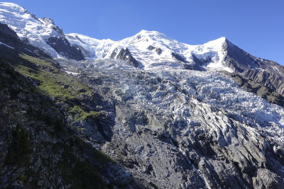 005 Climb to Gare des Glaciers.jpg