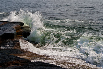 Baker Island Waves