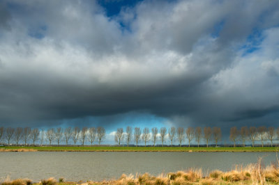 D40_8673F naderend onweer.jpg