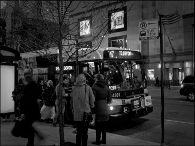 Chicago Bus Stop 2016 L9994041.jpg