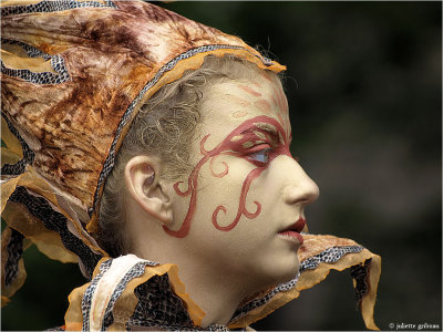 livingstatues2010