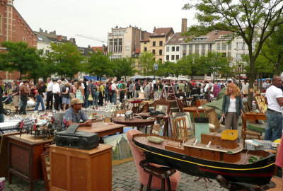 Fly market