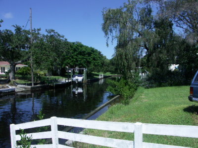 Looking north up Weber subdivision canal, 2013.JPG