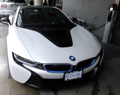 BMW i8 hybrid