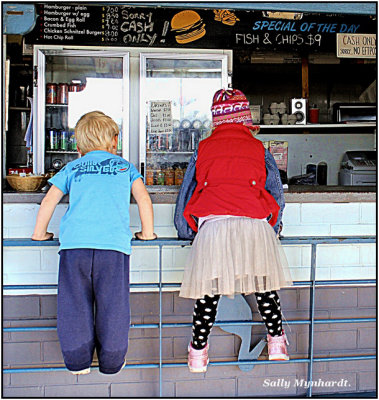 What can we buy?
A friends grandchildren taken when we stopped for
lunch.