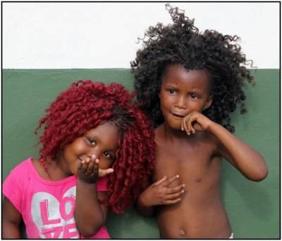 Whilst holidaying at Hole In The Wall
in the Eastern Cape, I could not resist
taking a shot of these cute rural children.