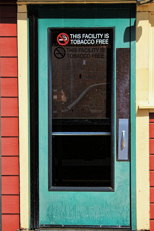 TOBACCO FREE SHADOW