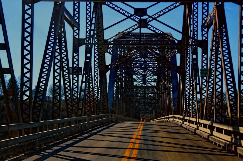 ILLINOIS/MISSOURI STATE LINE BRIDGE