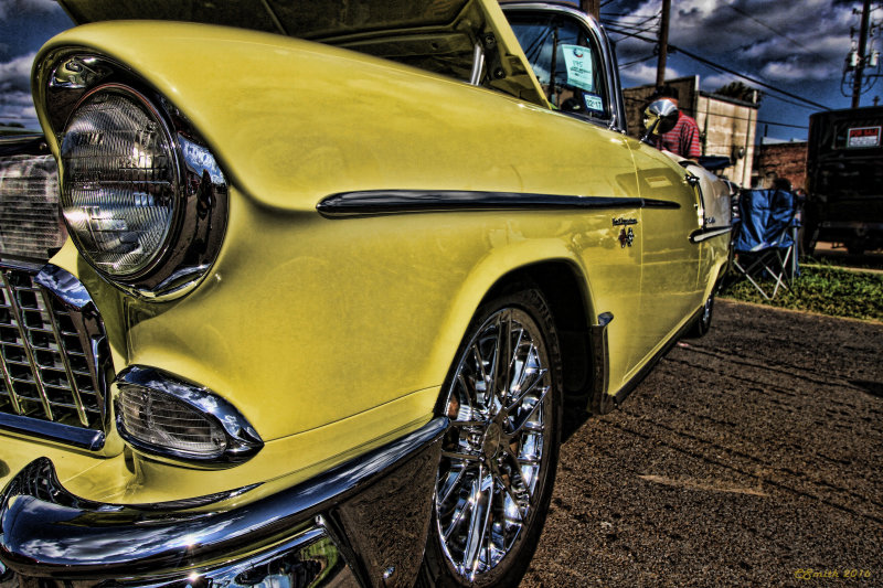 YELLOW FENDER