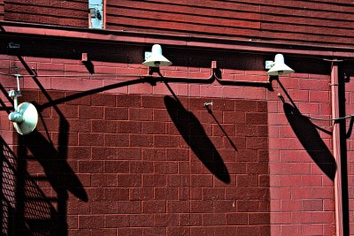 BACK WALL SHADOWS