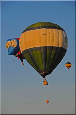 Four Balloon Lifttoff