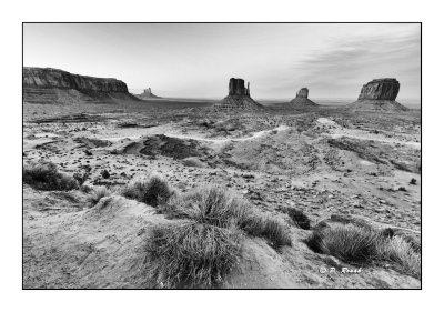 B&W at Monument Valley Tribal Park - 9873