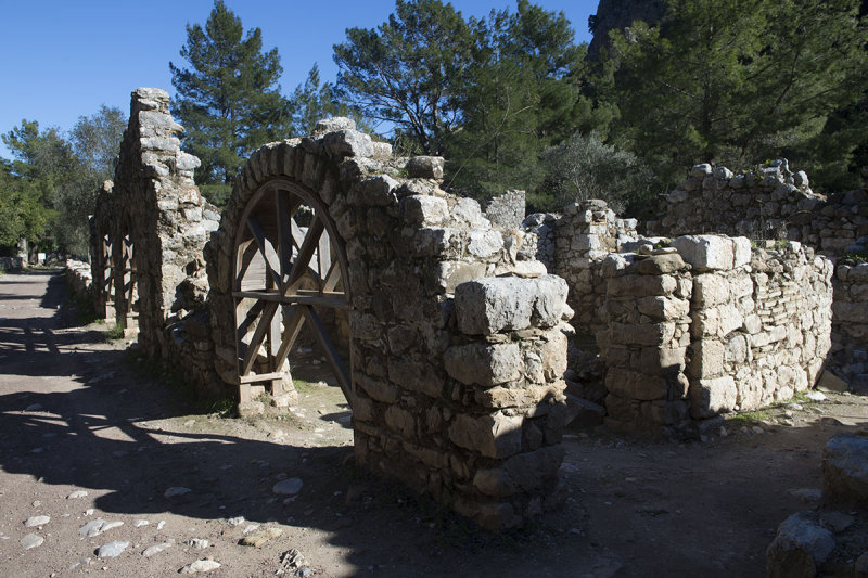 Olympos December 2013 4067.jpg