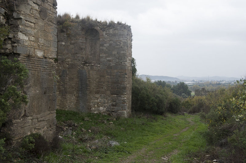 Aspendos December 2013 3246.jpg