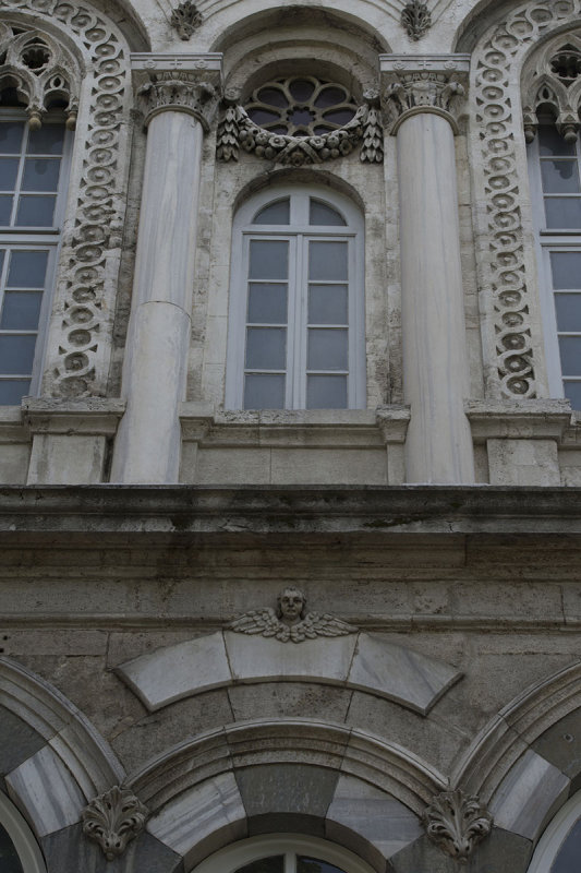 Istanbul Hagia Triada Greek Orthodox Church May 2014 6383.jpg