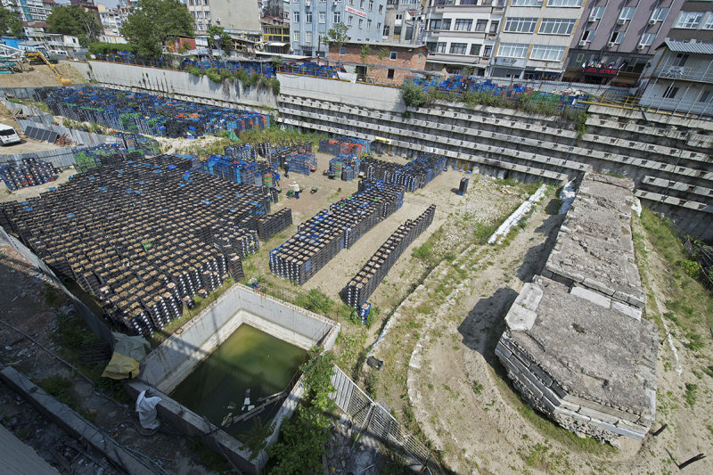 Istanbul Yenikapi metro station May 2014 6430.jpg