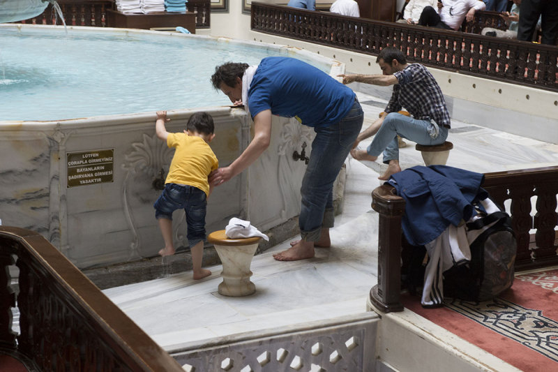 Bursa Ulu Camii May 2014 7609.jpg