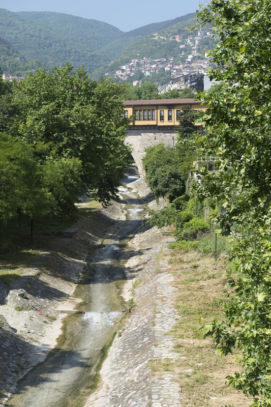 Bursa Boyacilikullugu bridge May 2014 7366.jpg