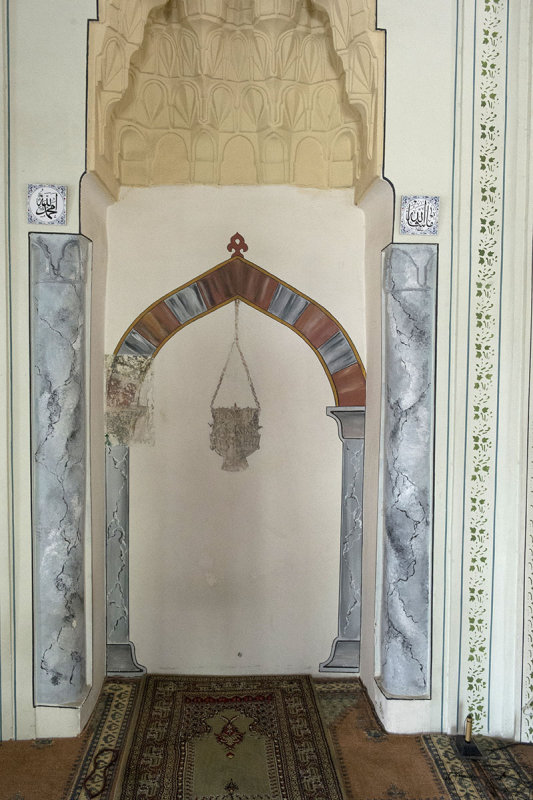 Bursa Sitti Hatun Mosque May 2014 6871.jpg