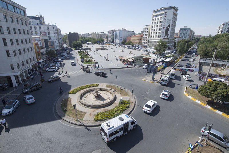 Diyarbakir old walls Dag Kapi Burcu september 2014 3832.jpg