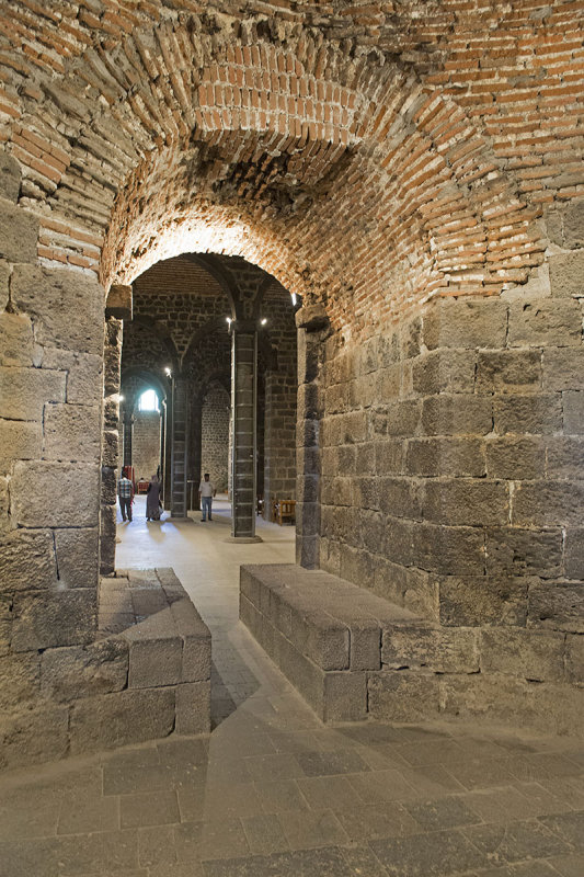Diyarbakir old walls Keci Burcu september 2014 3761.jpg