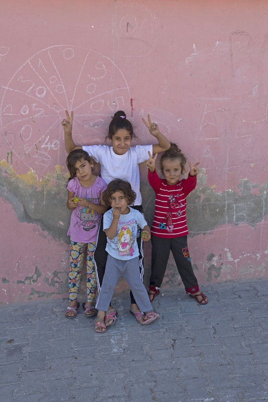Urfa Walking ancient streets september 2014 3485.jpg