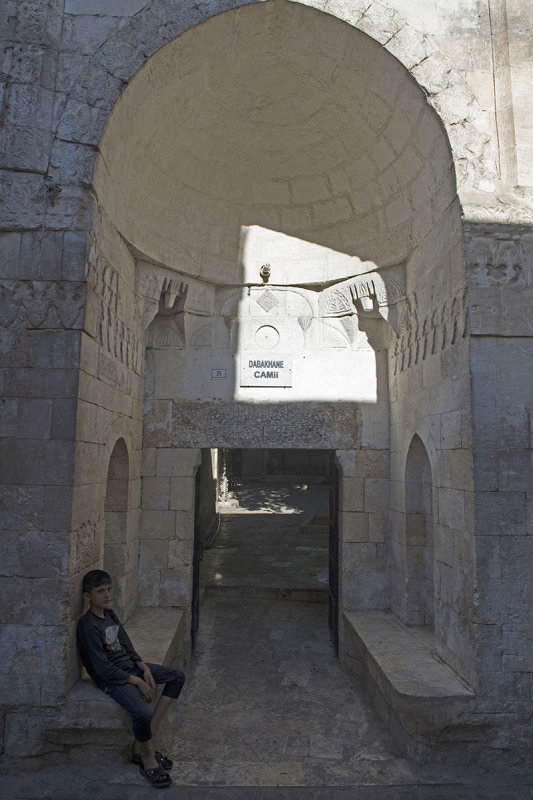 Urfa Walking ancient streets september 2014 3595.jpg