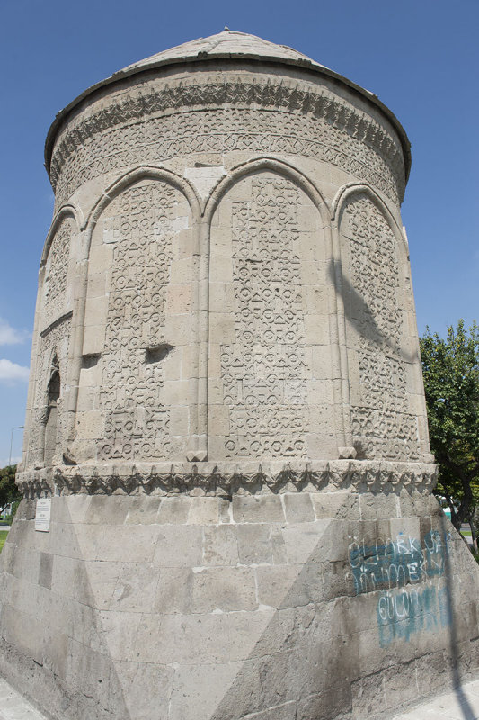 Kayseri Doner Kumbet september 2014 2382.jpg