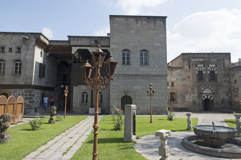 Kayseri Etnography Muzesi september 2014 2417.jpg