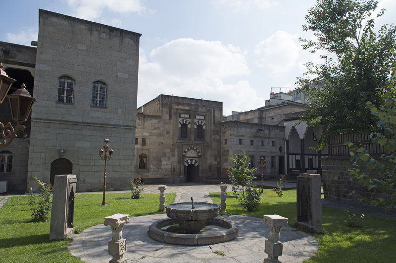 Kayseri Etnography Muzesi september 2014 2419.jpg