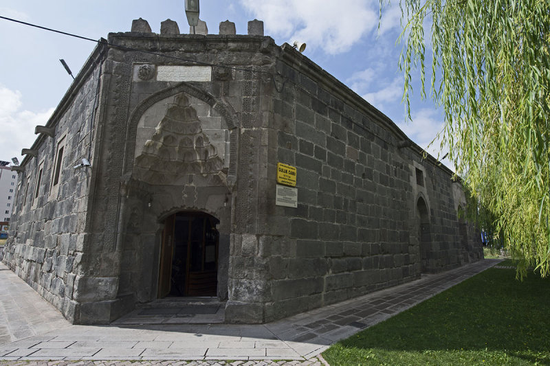 Kayseri Guluk Camii september 2014 2134.jpg