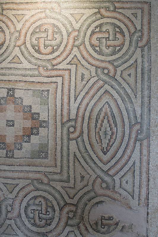 Gaziantep Zeugma MuseumAkdeğirmen mosaic september 2014 2727.jpg